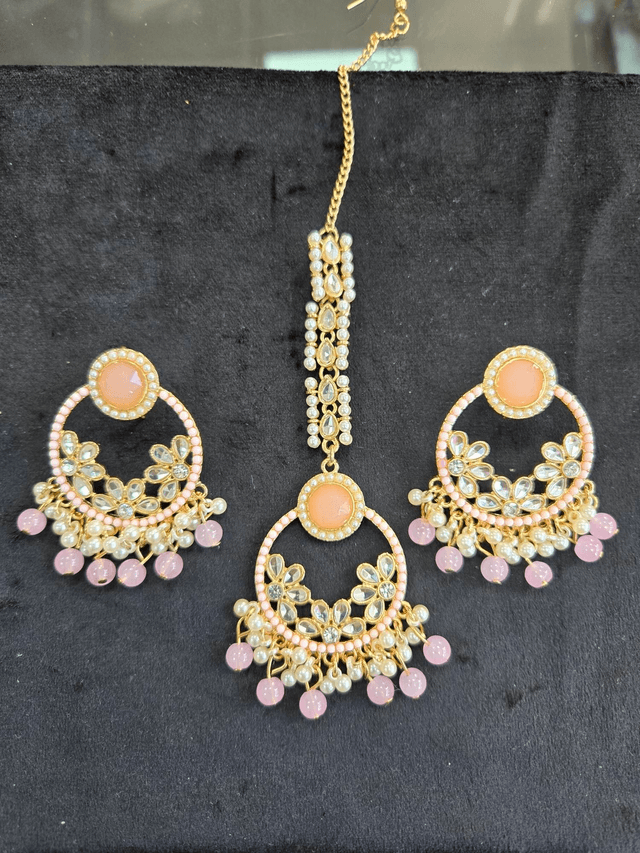 Baby pink tikka and earrings set