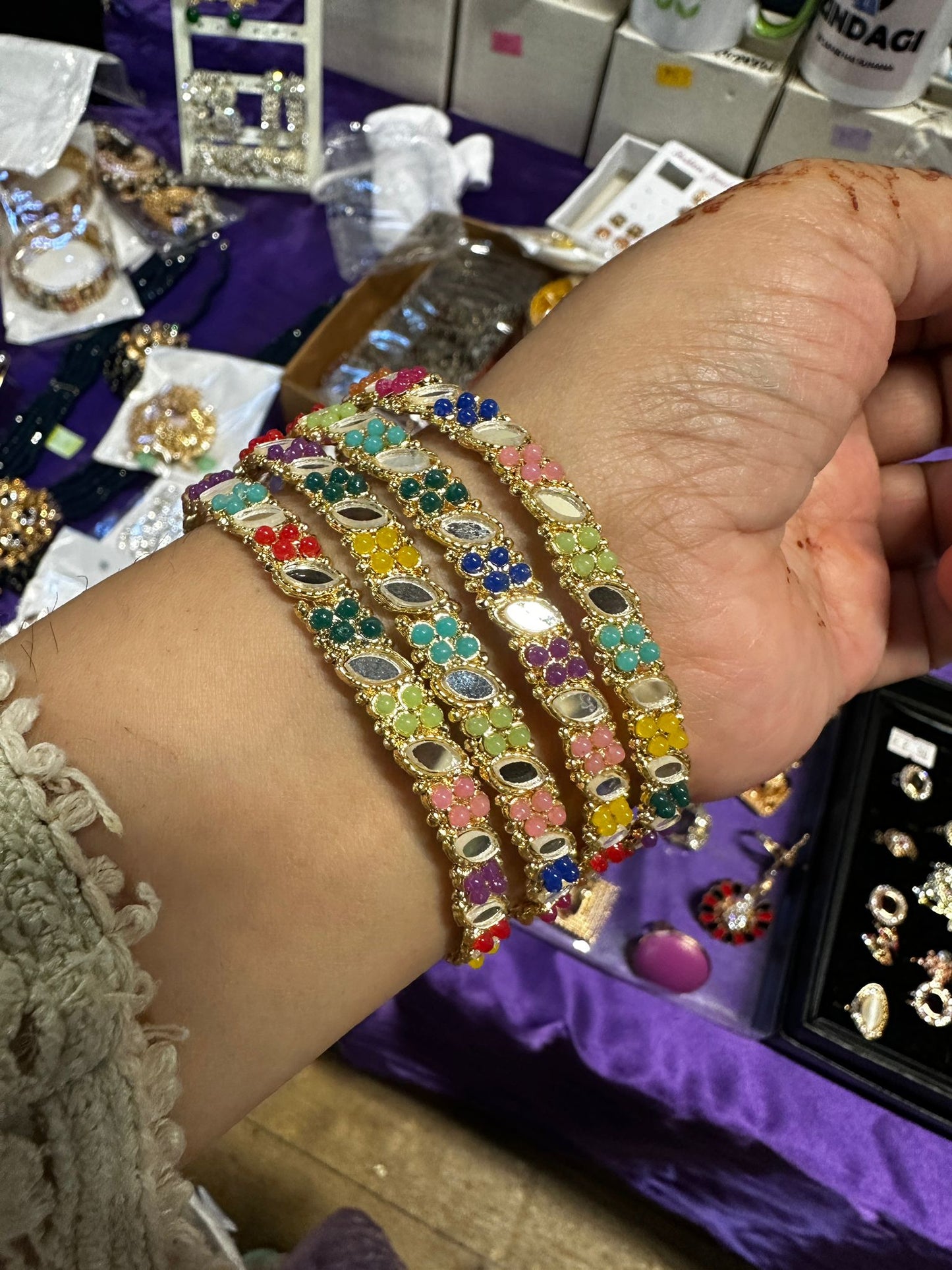 Kundan Bangles